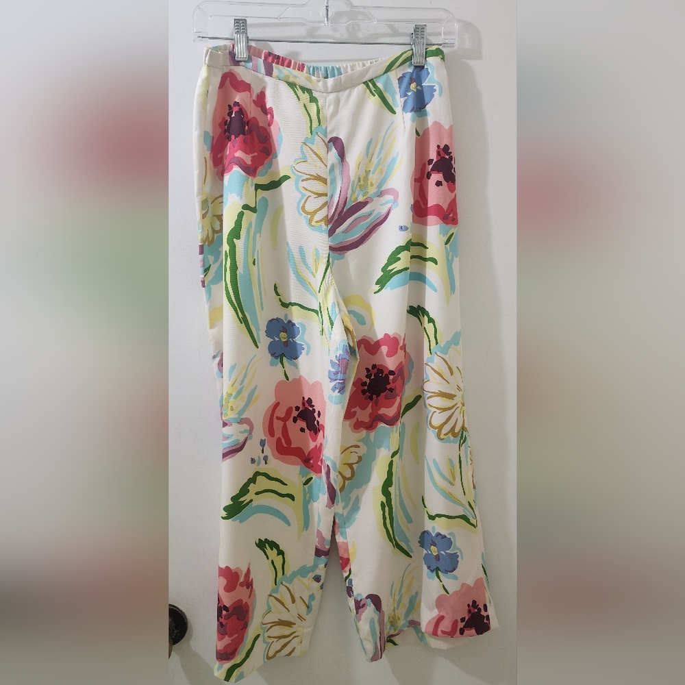 Kula‎ Kula Floral Print Wide-Leg Pants, Size Small, 100 % Silk.